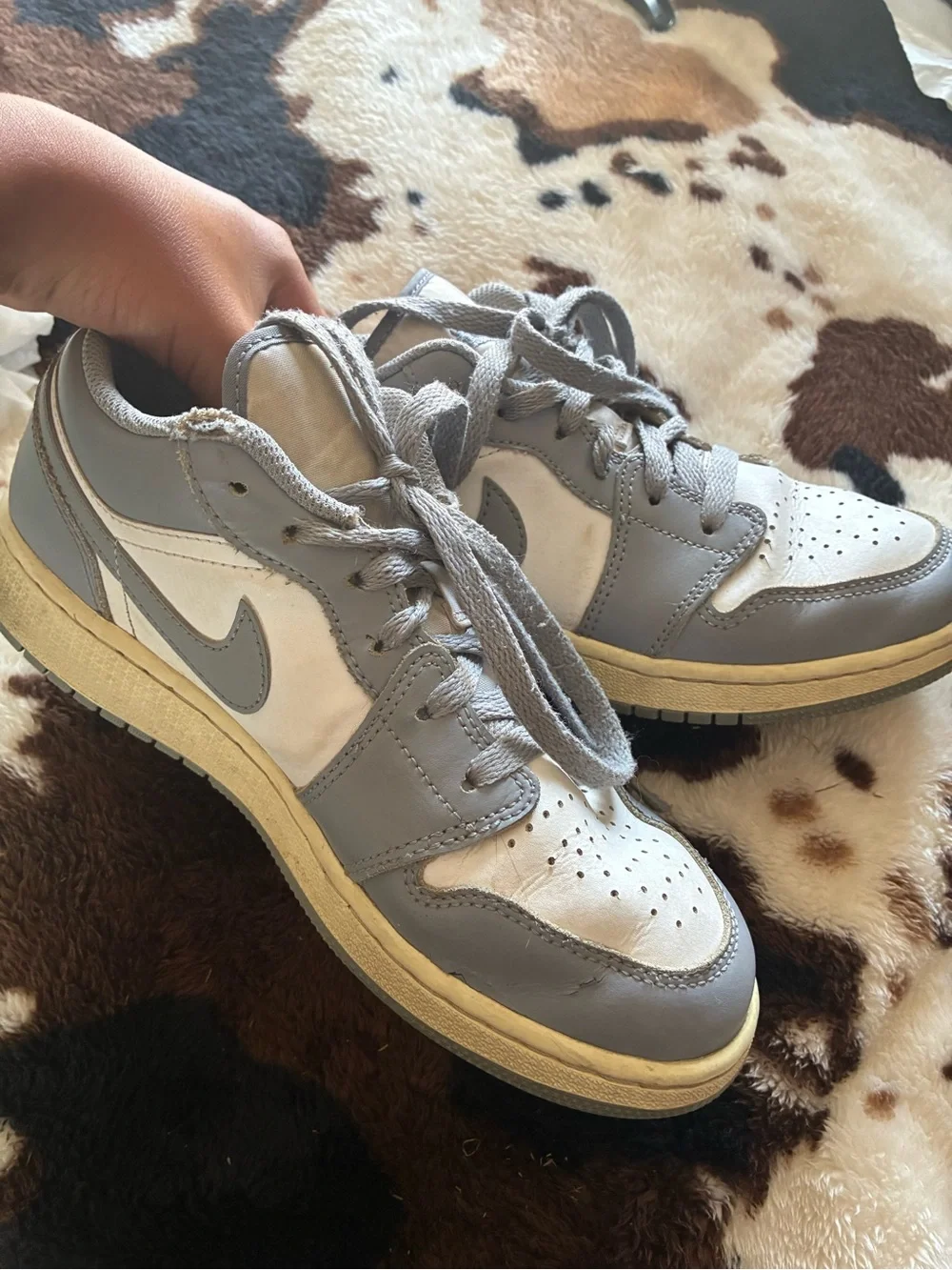 Nike Air Jordan 1 Low Men's Sneakers - White & Grey